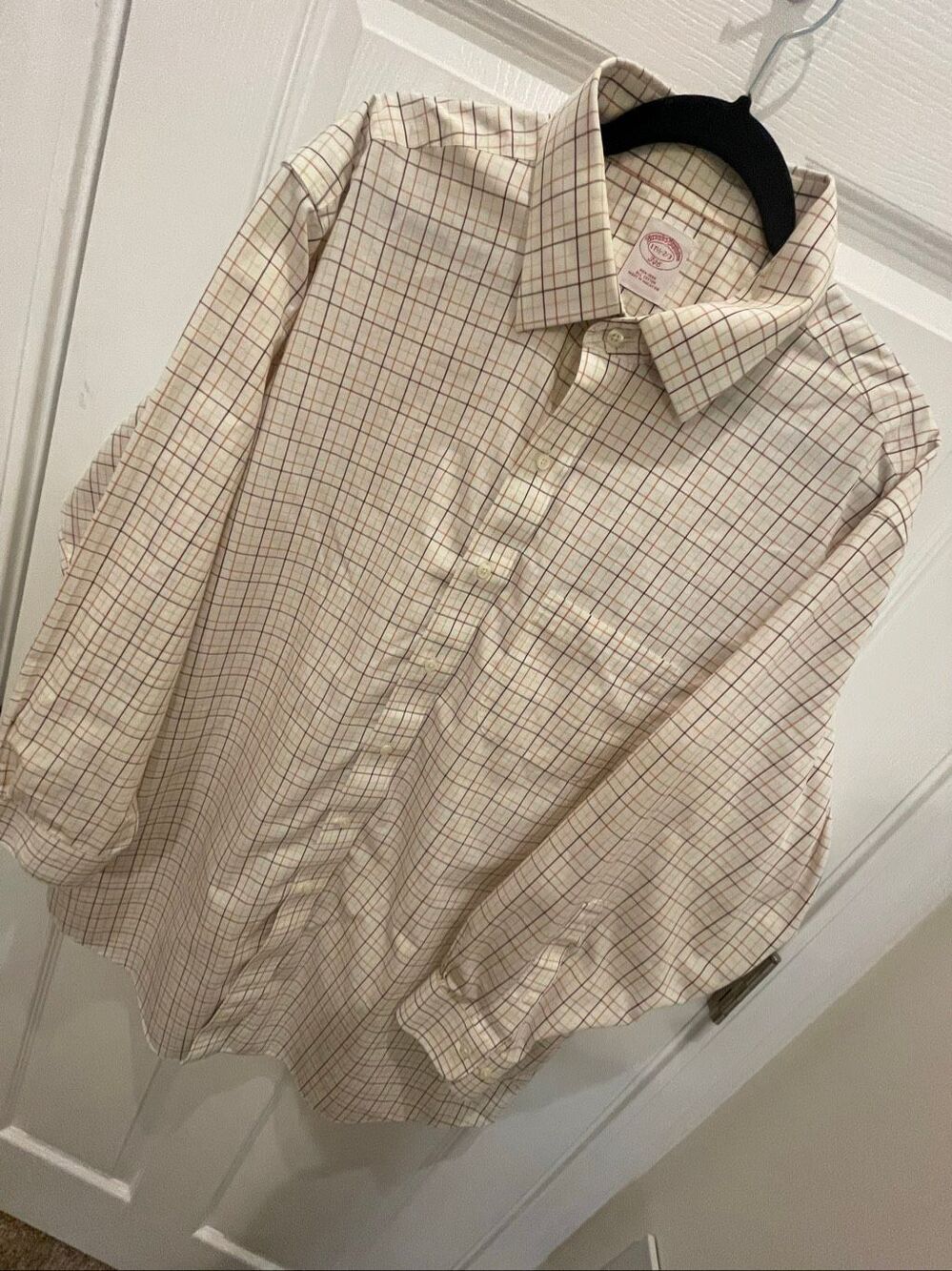 Brooks Brothers Men’s 17½–2/3 346 Plaid Button-Down Shirt